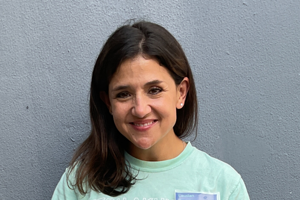 Lisa (Laudan) Henderson